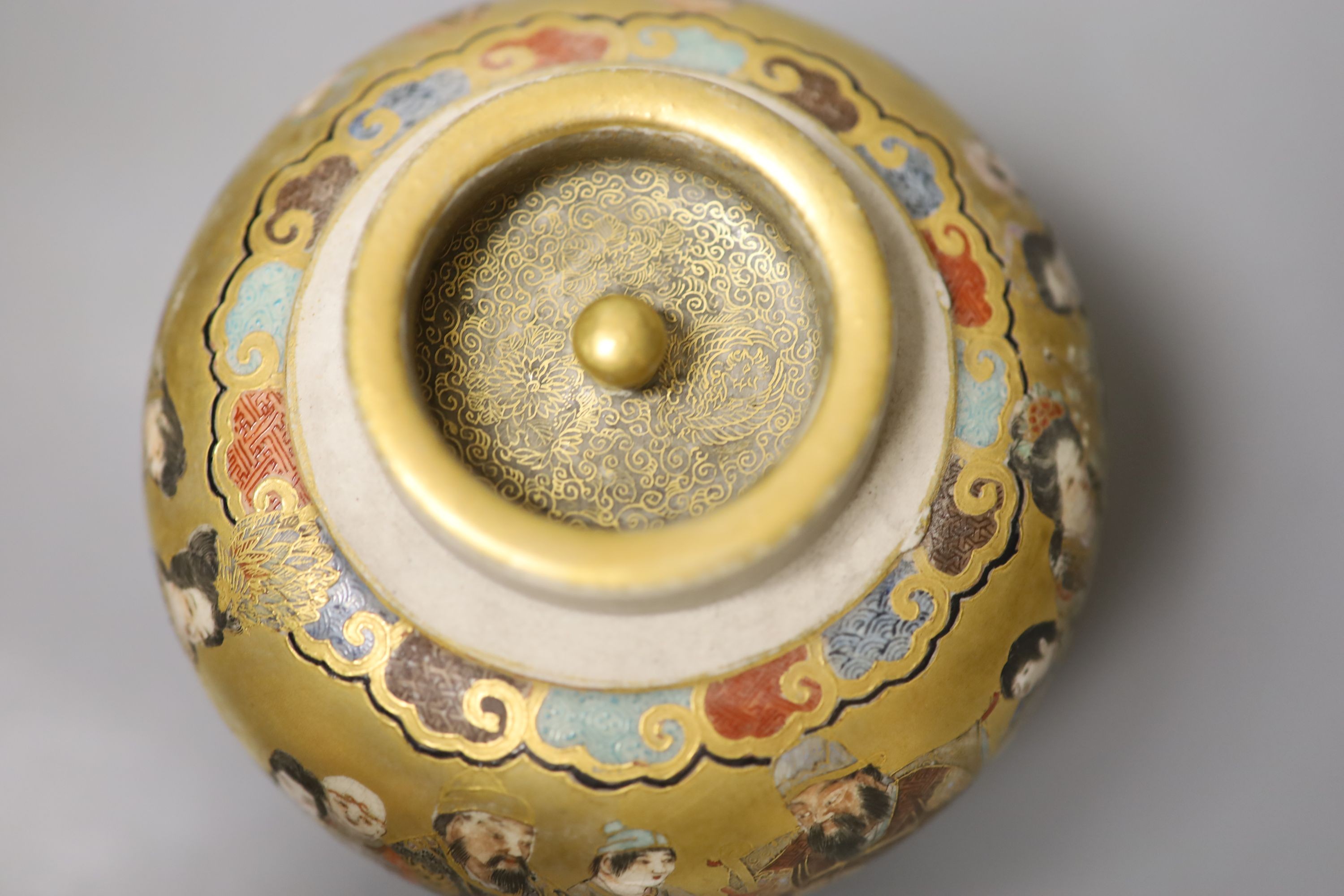 A Japanese satsuma pottery tea canister, inner cover and cover, Meiji period, 14cm